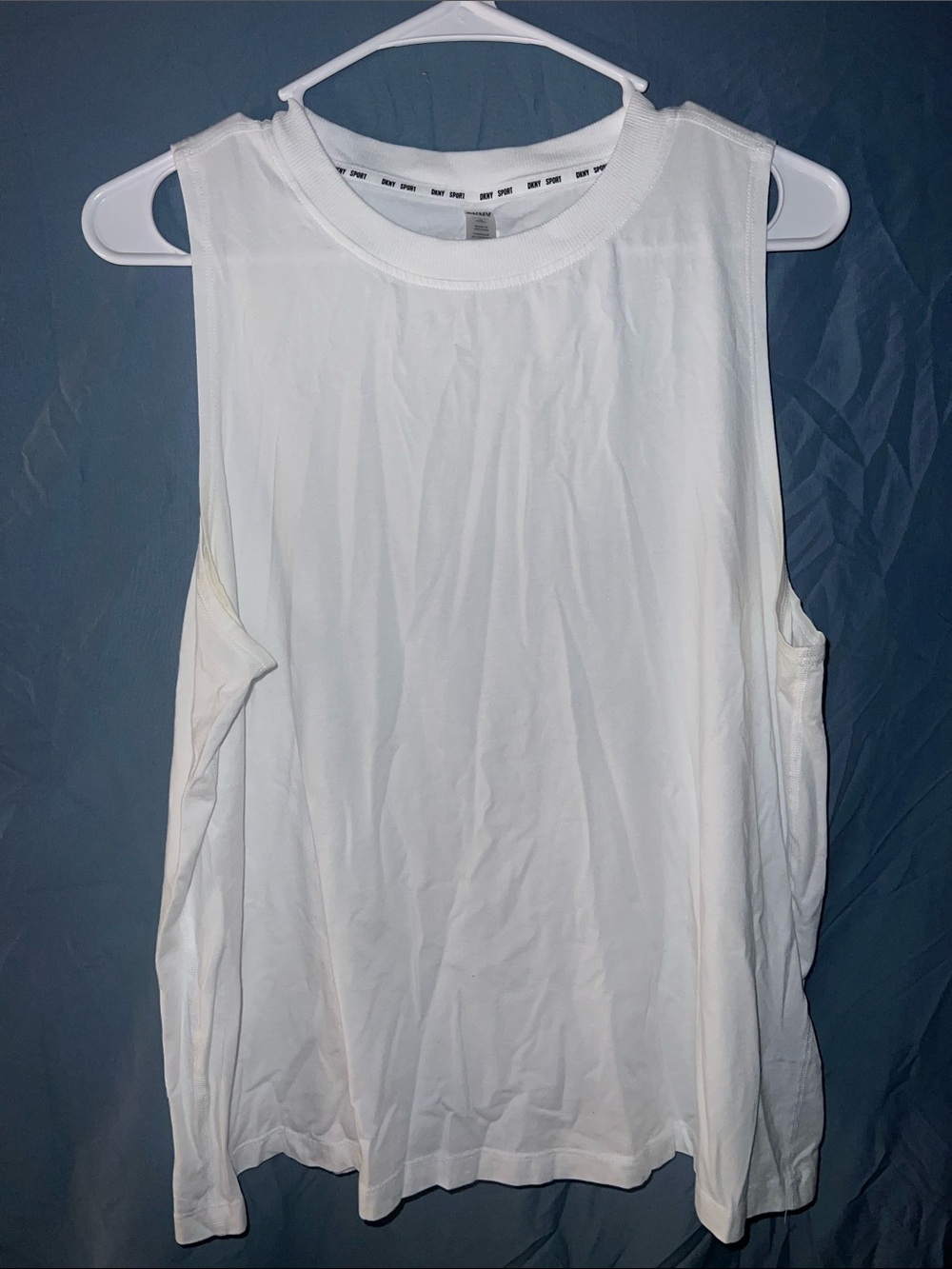 DKNY White Sleeveless Tank Top